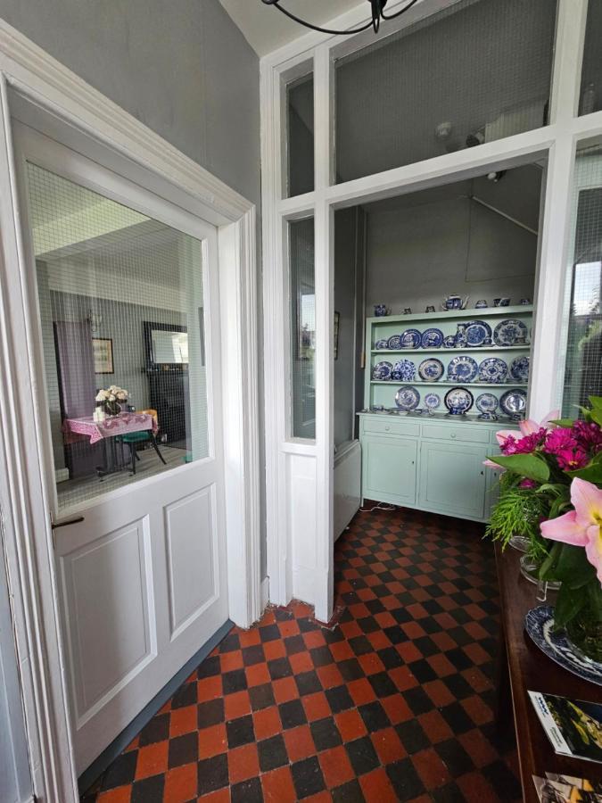 The Old Cable Historic House & Seafood Restaurant Hotel Waterville Buitenkant foto